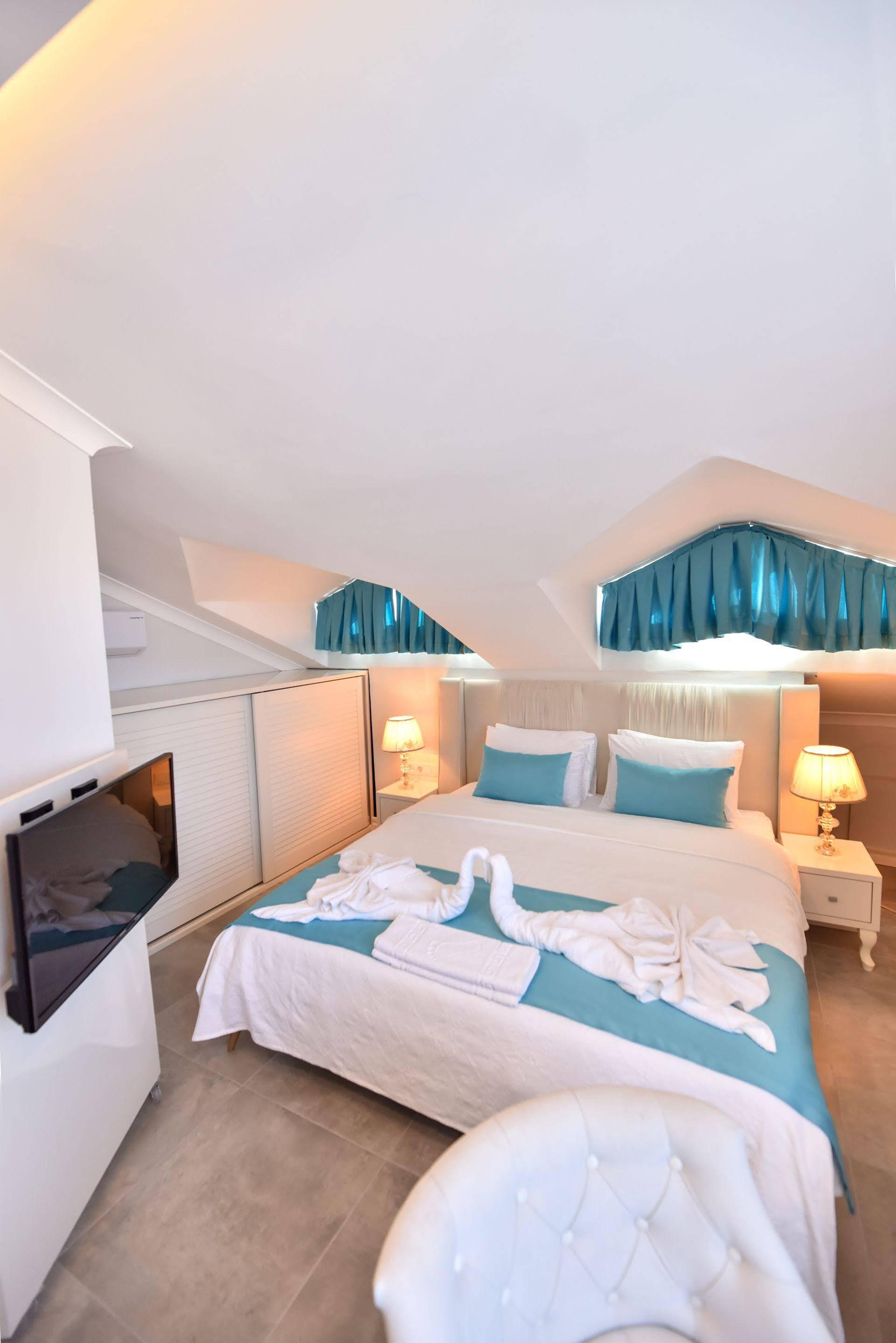 Monastery Suites Hotel-Fethiye Ölüdeniz Eksteriør billede