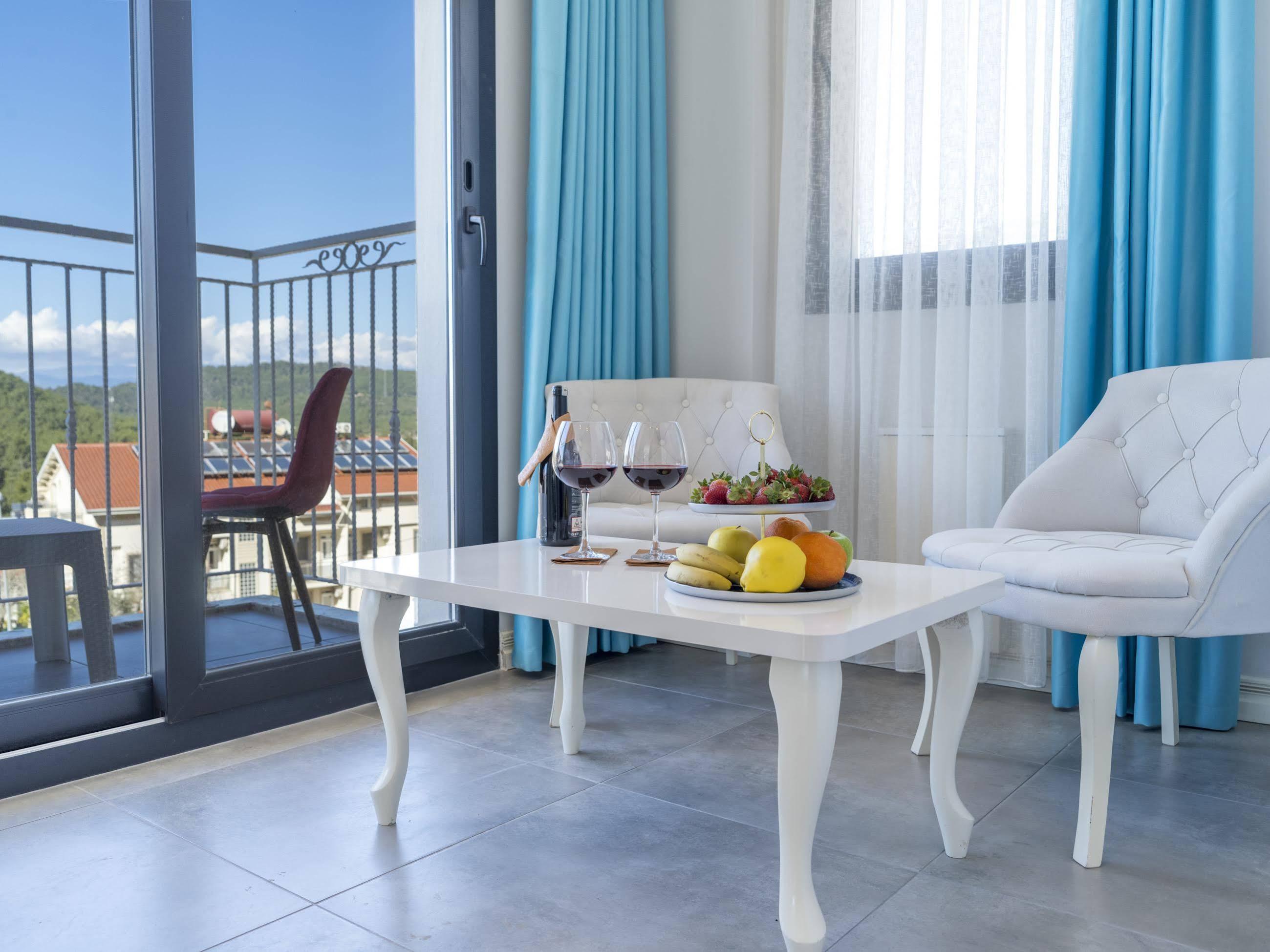 Monastery Suites Hotel-Fethiye Ölüdeniz Eksteriør billede